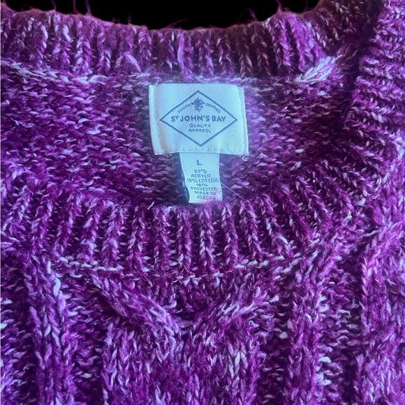 90’s St.John’s Bay sweater - Picture 4 of 4